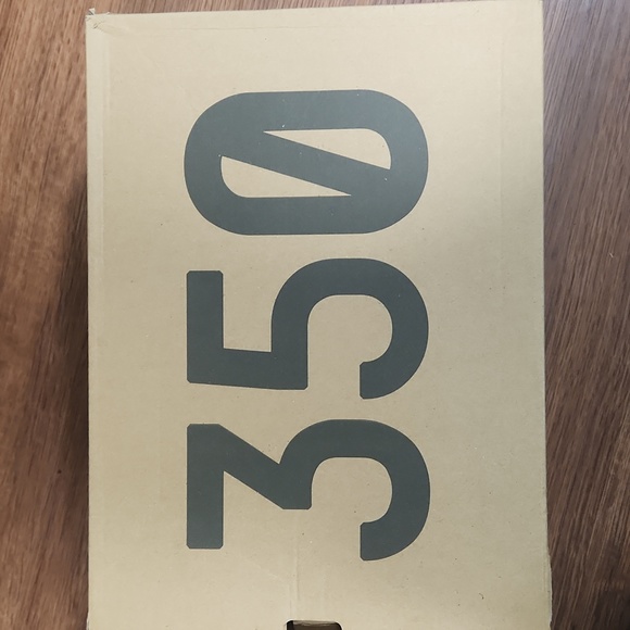 SOLD!!! Yeezy 350 V2 "Ash Blue"! ๐๐๐ - Picture 8 of 13